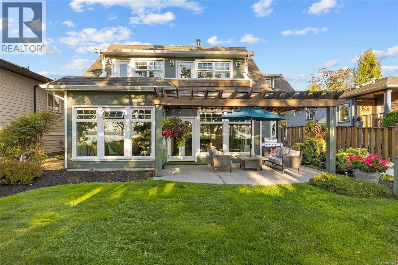 10117 West Saanich Rd