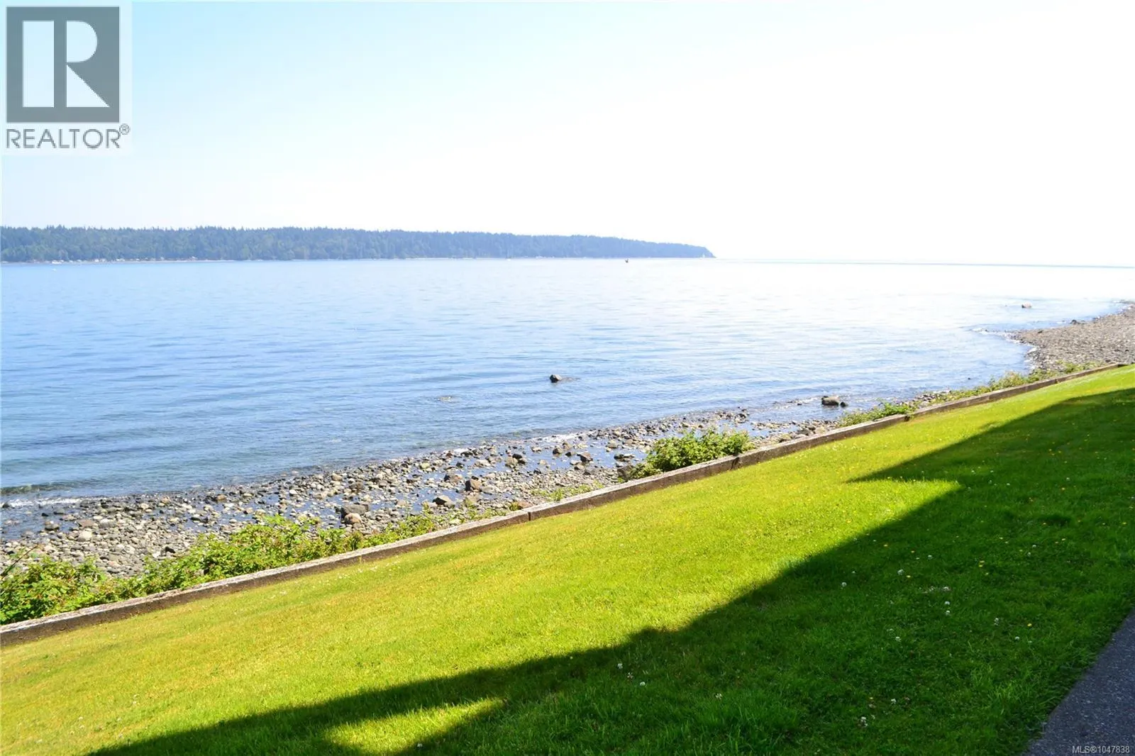 1 523 Island Hwy