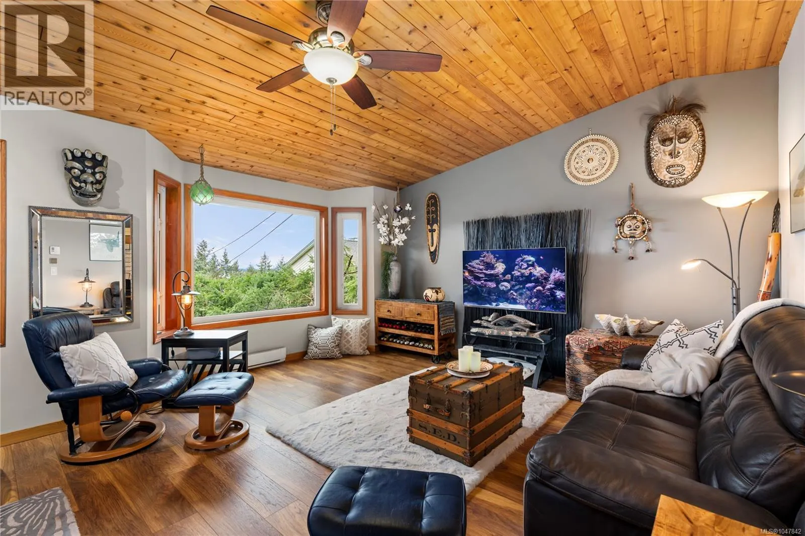 3141 Swallow Cres