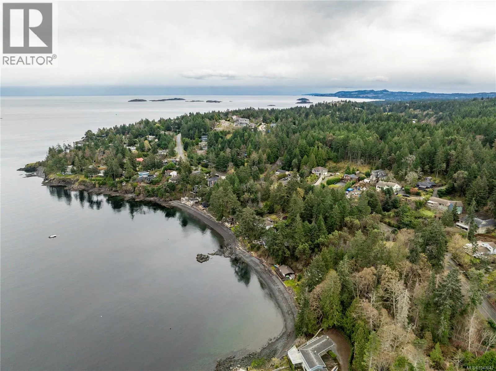 3141 Swallow Cres