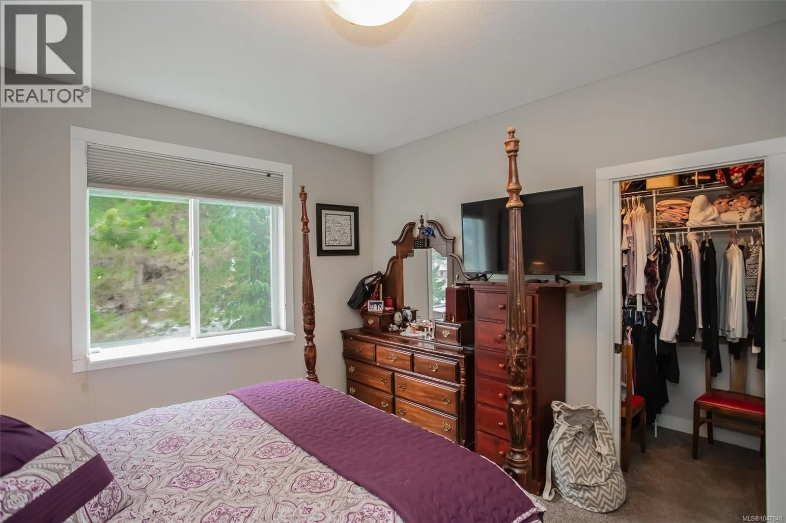 6033 Leah Lane