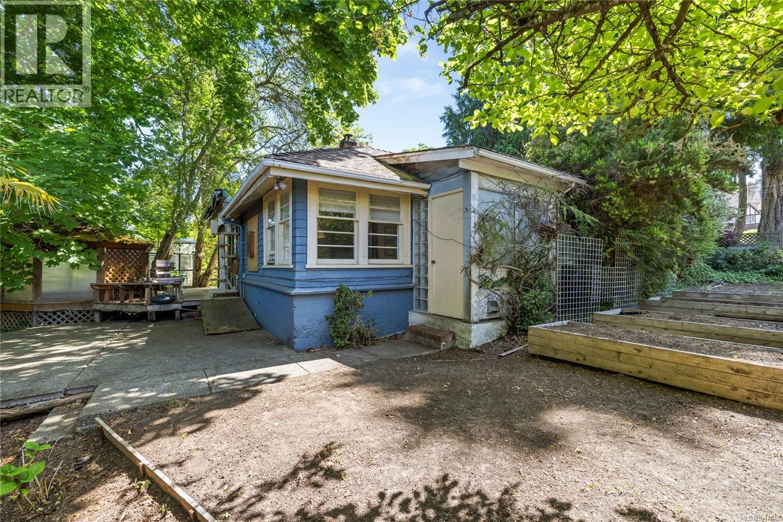 139 Hoylake Rd W