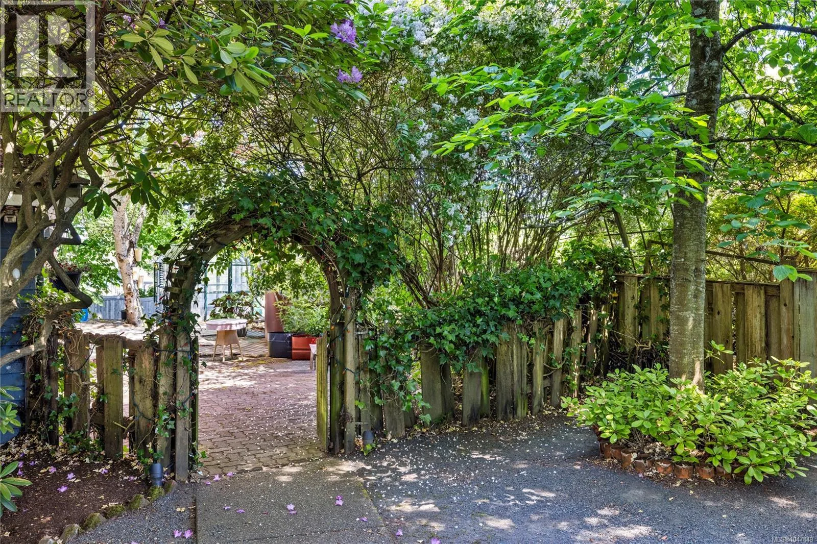 139 Hoylake Rd W