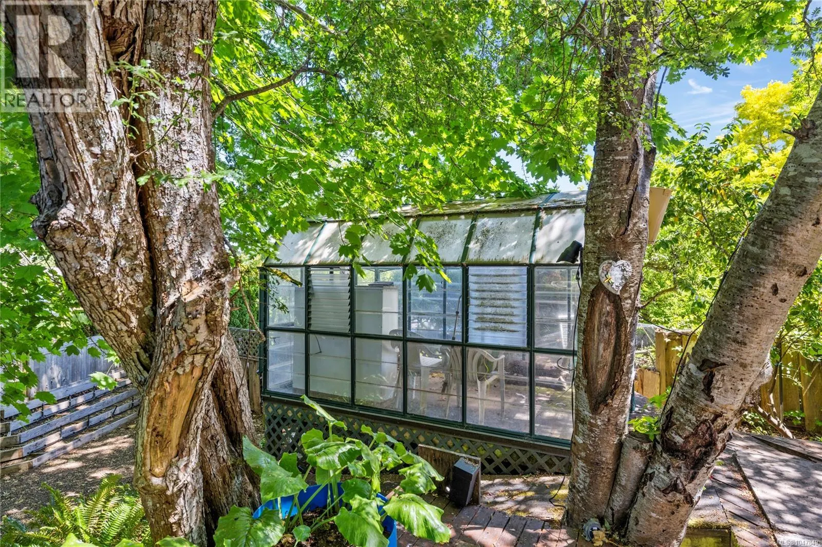 139 Hoylake Rd W