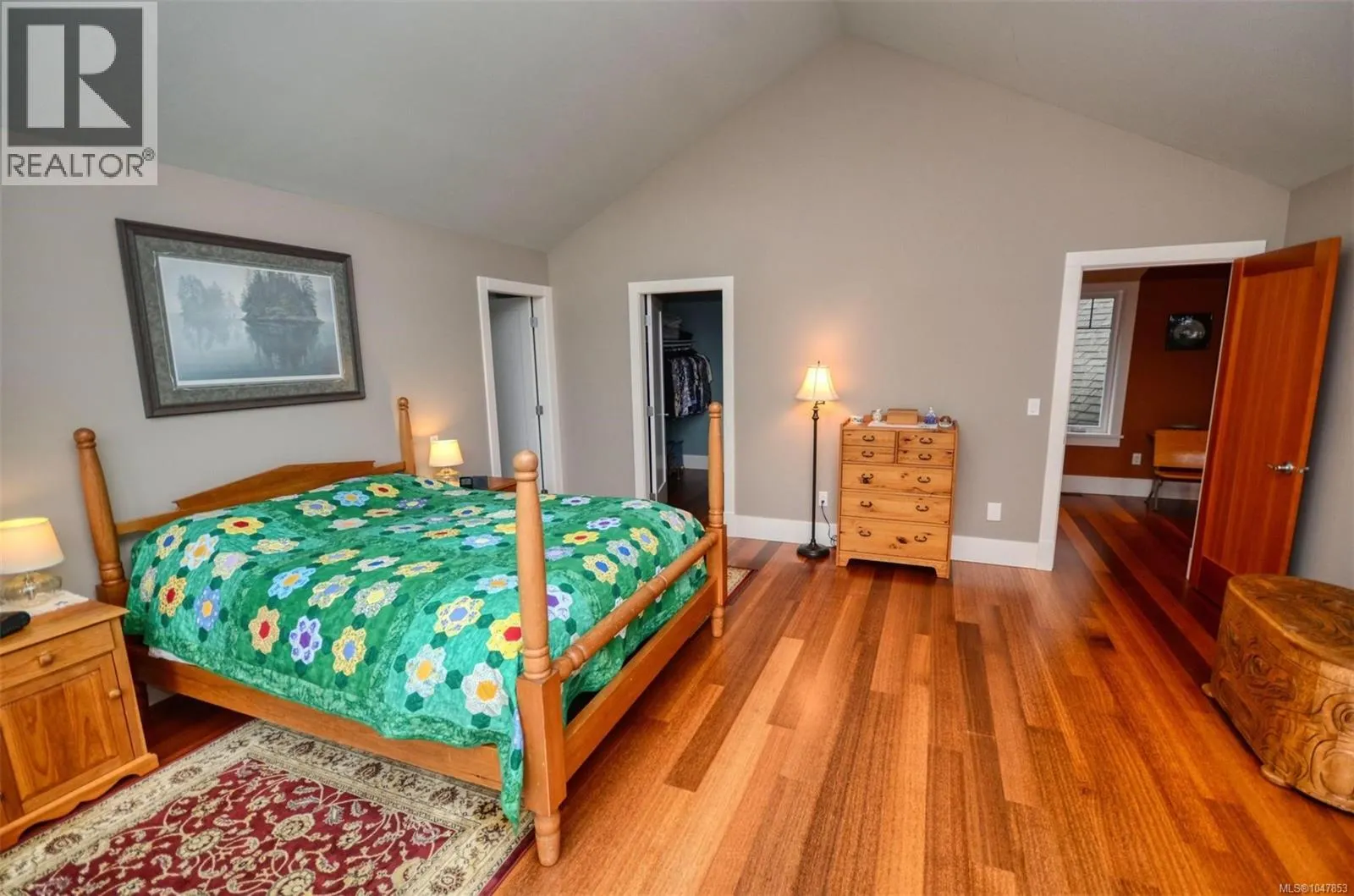 4935 Deer Park Trail