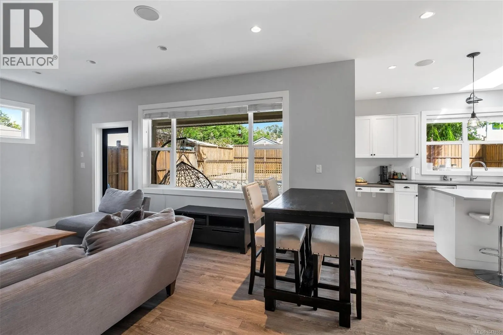 132 Crease Ave