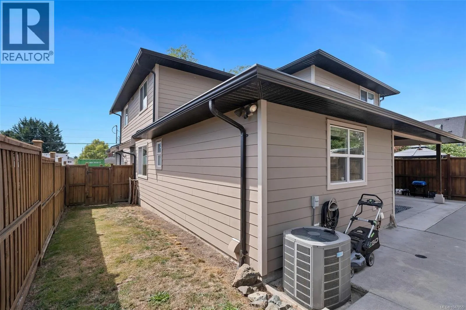 132 Crease Ave