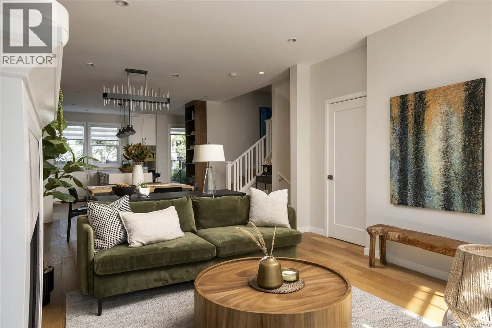 1048 Pentrelew Pl