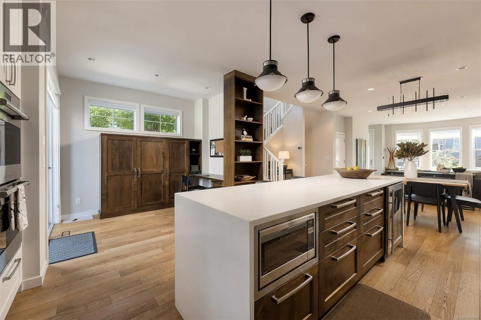 1048 Pentrelew Pl
