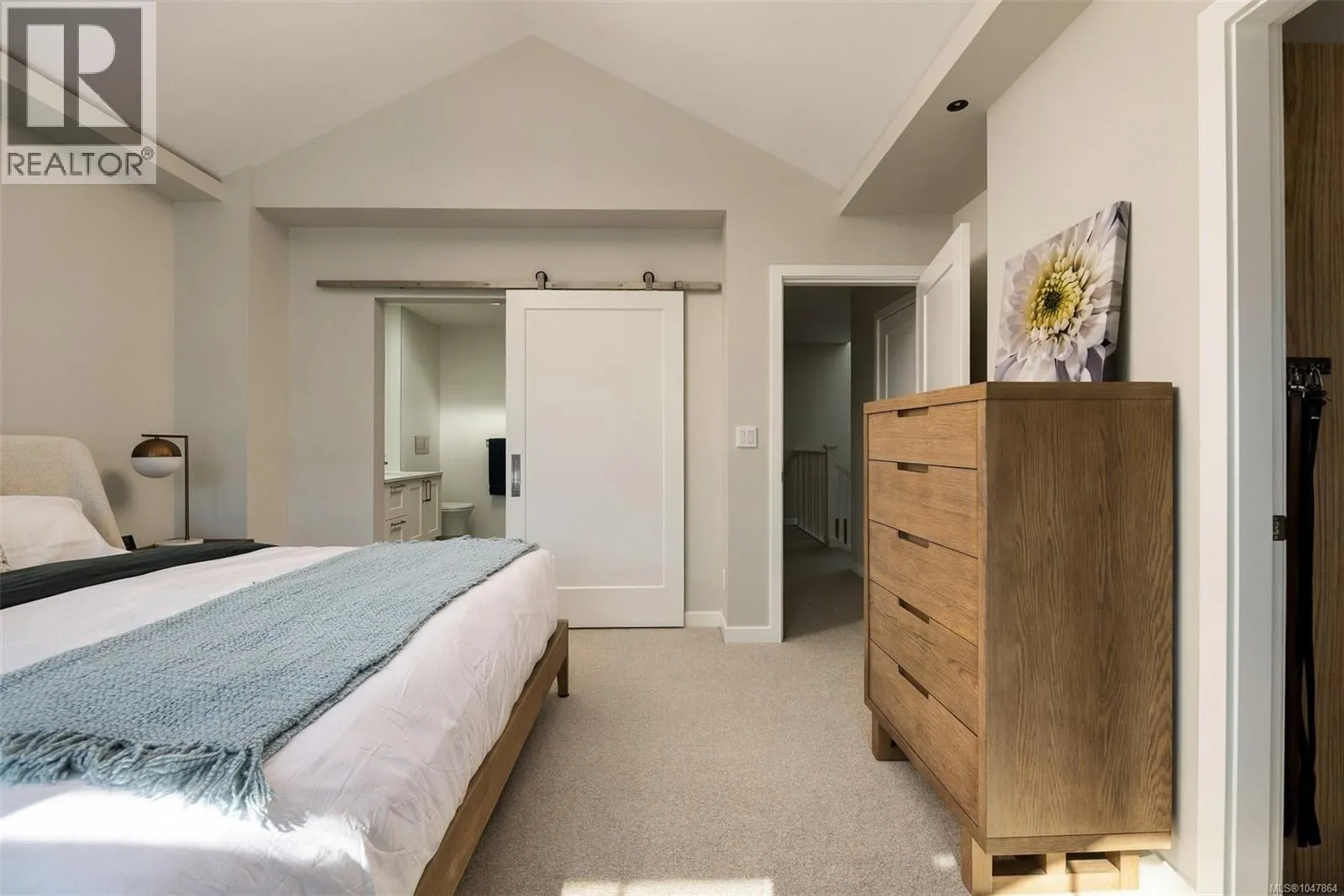1048 Pentrelew Pl