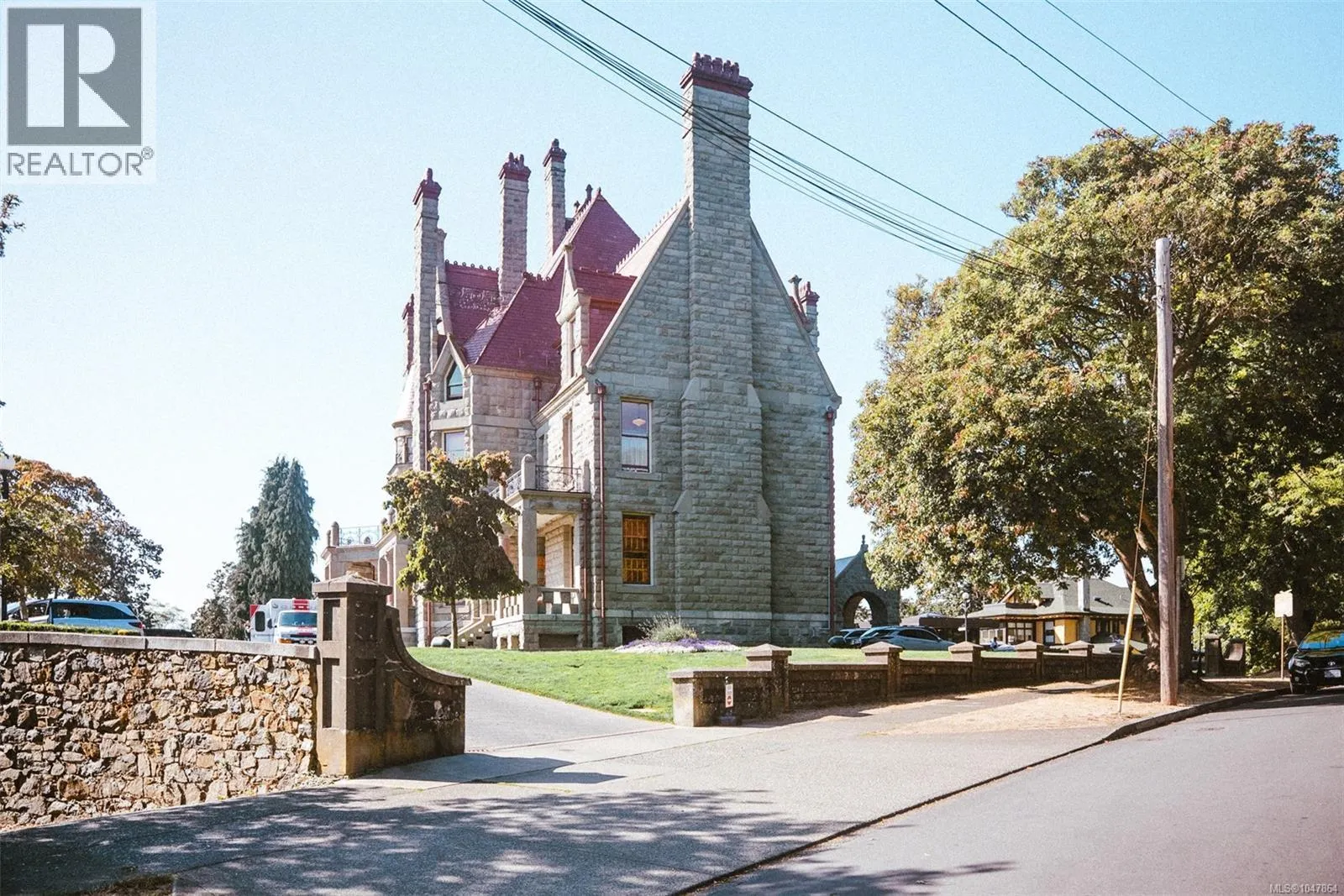 1048 Pentrelew Pl