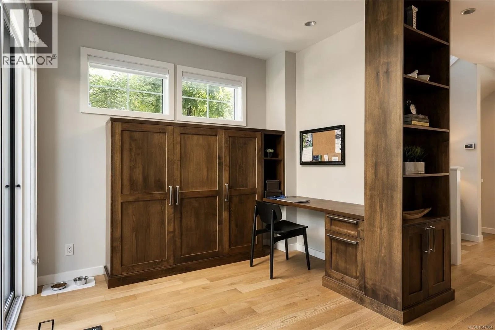 1048 Pentrelew Pl