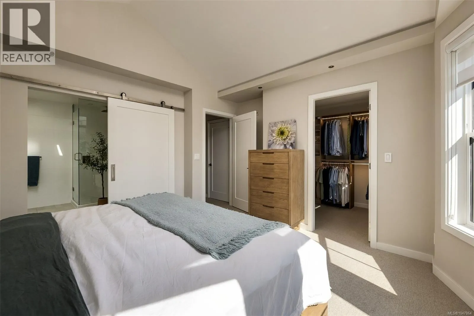 1048 Pentrelew Pl