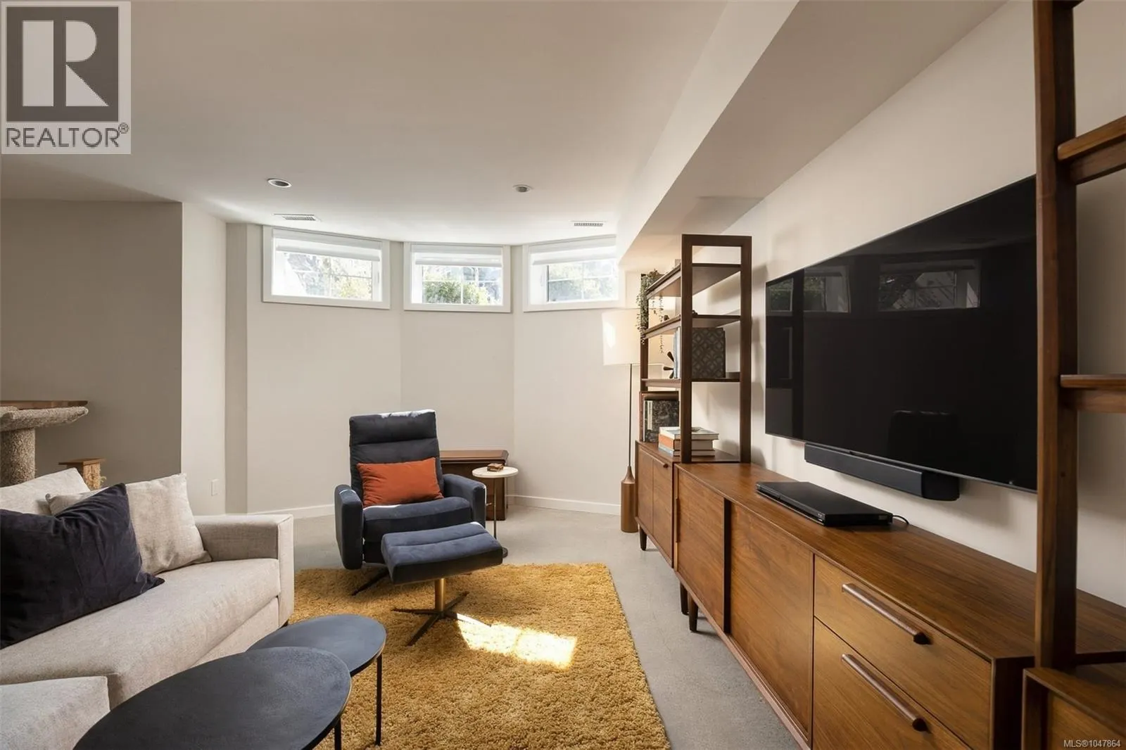 1048 Pentrelew Pl