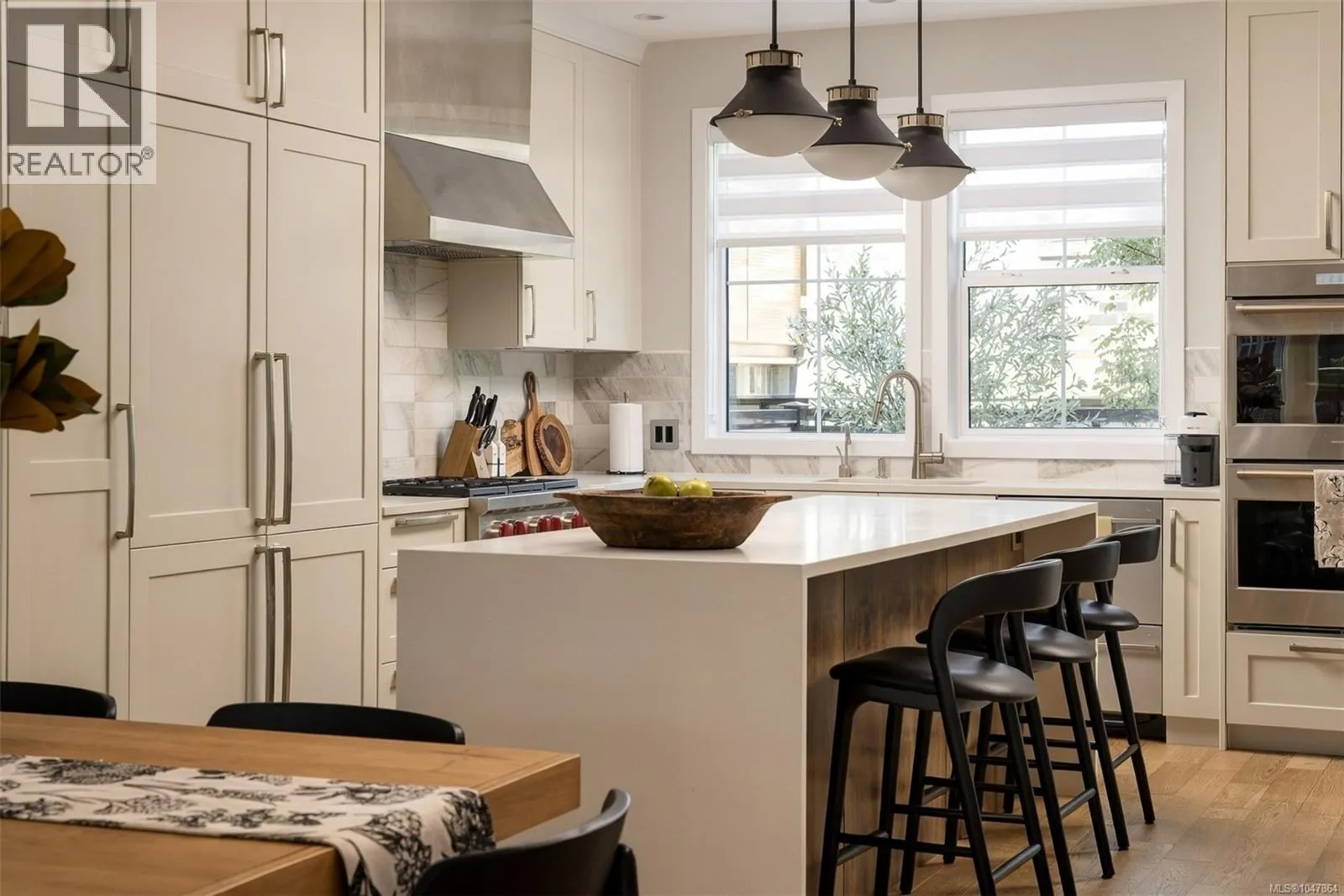 1048 Pentrelew Pl