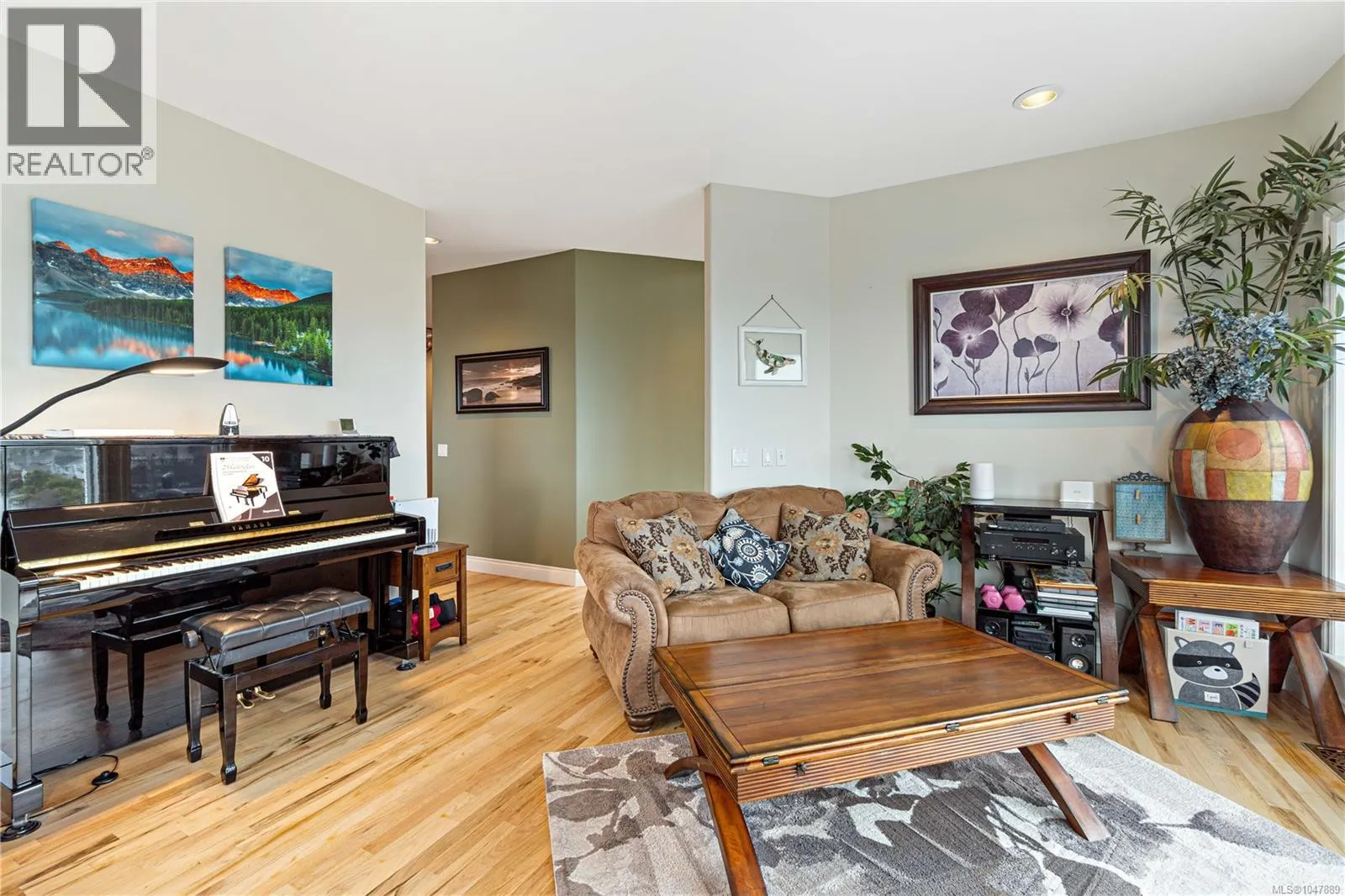 198 Heritage Dr