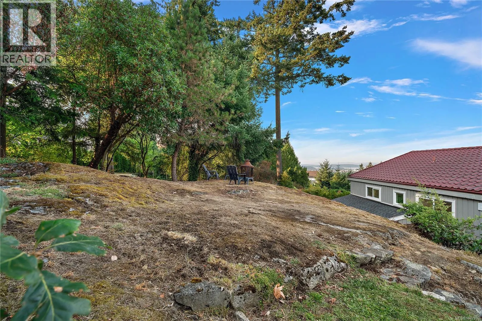 8750 Pender Park Dr