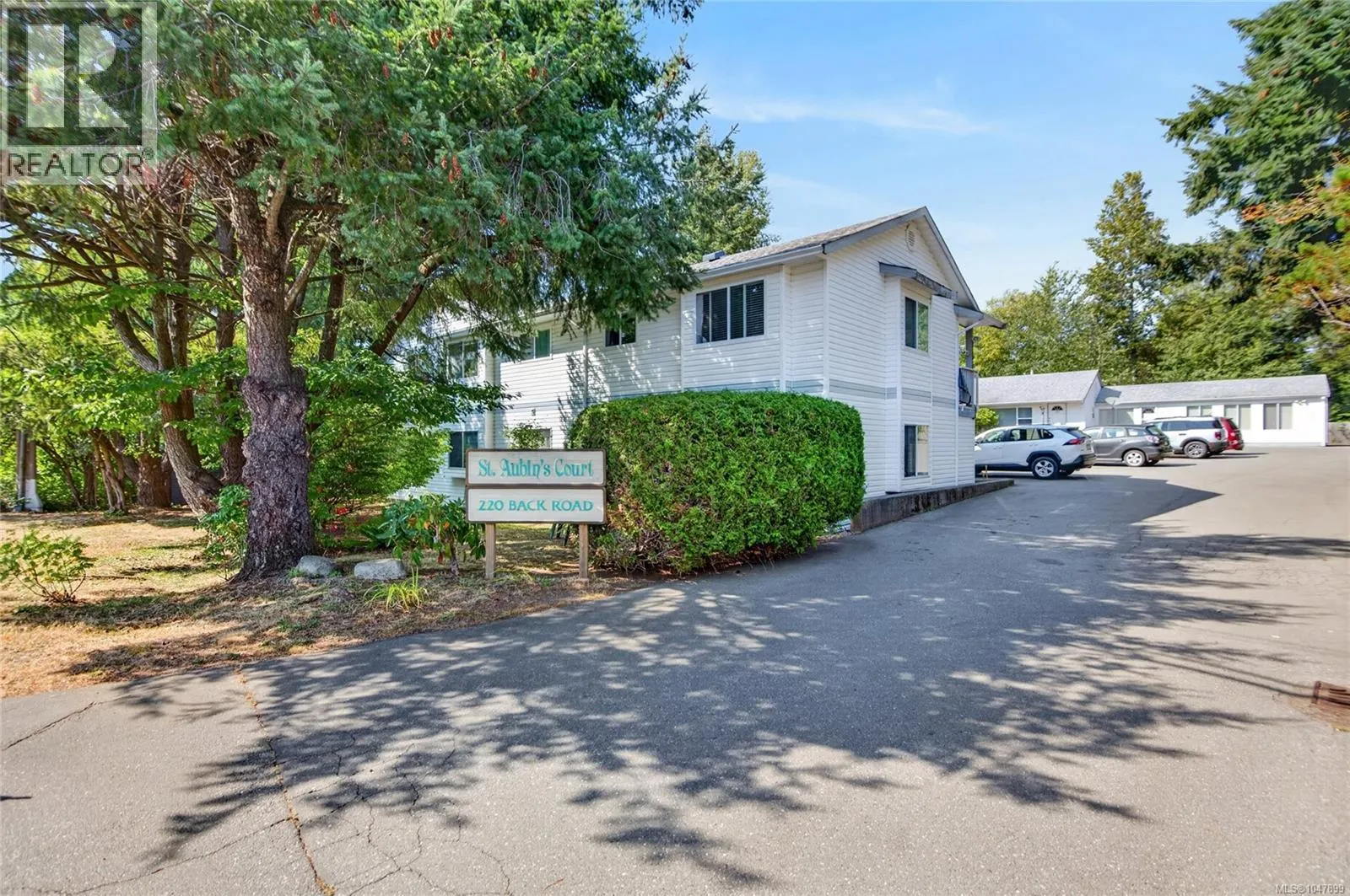 104 220 Back Rd