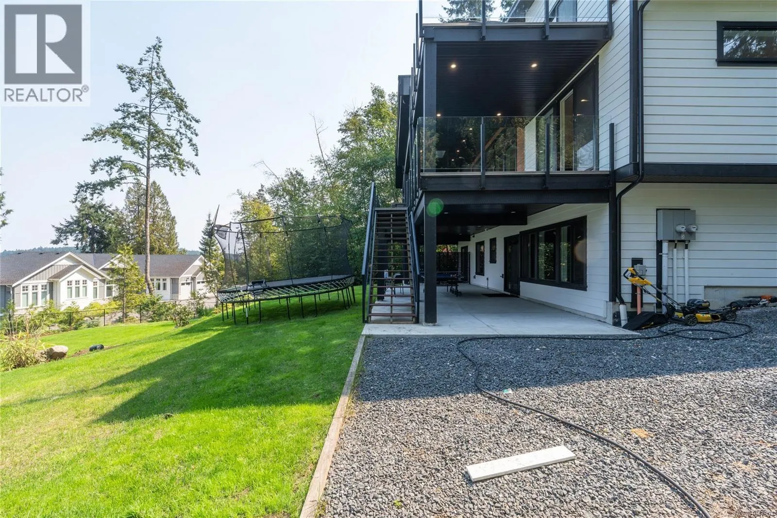 1470 Lands End Rd