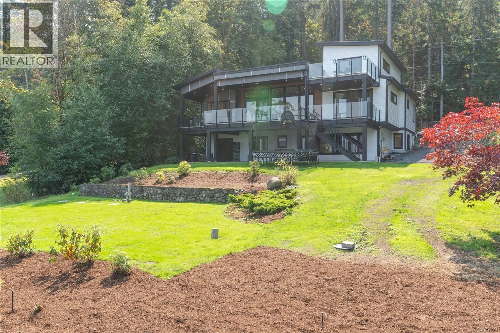 1470 Lands End Rd