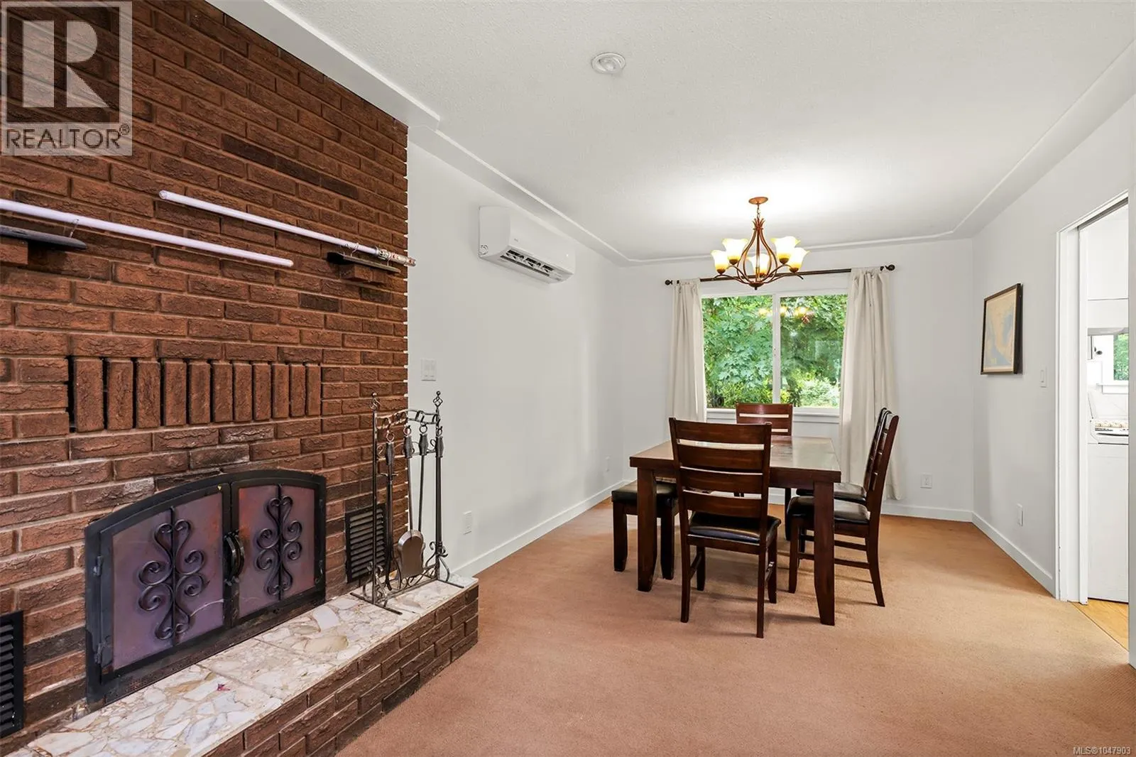 3158 Barford Cres