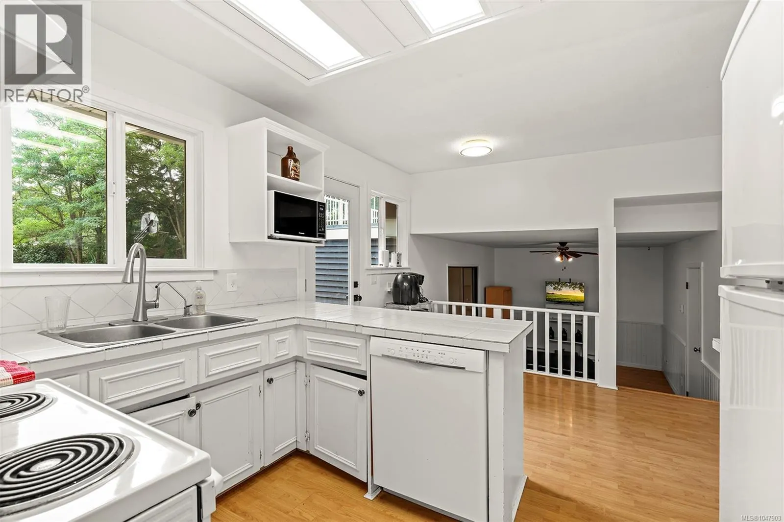 3158 Barford Cres