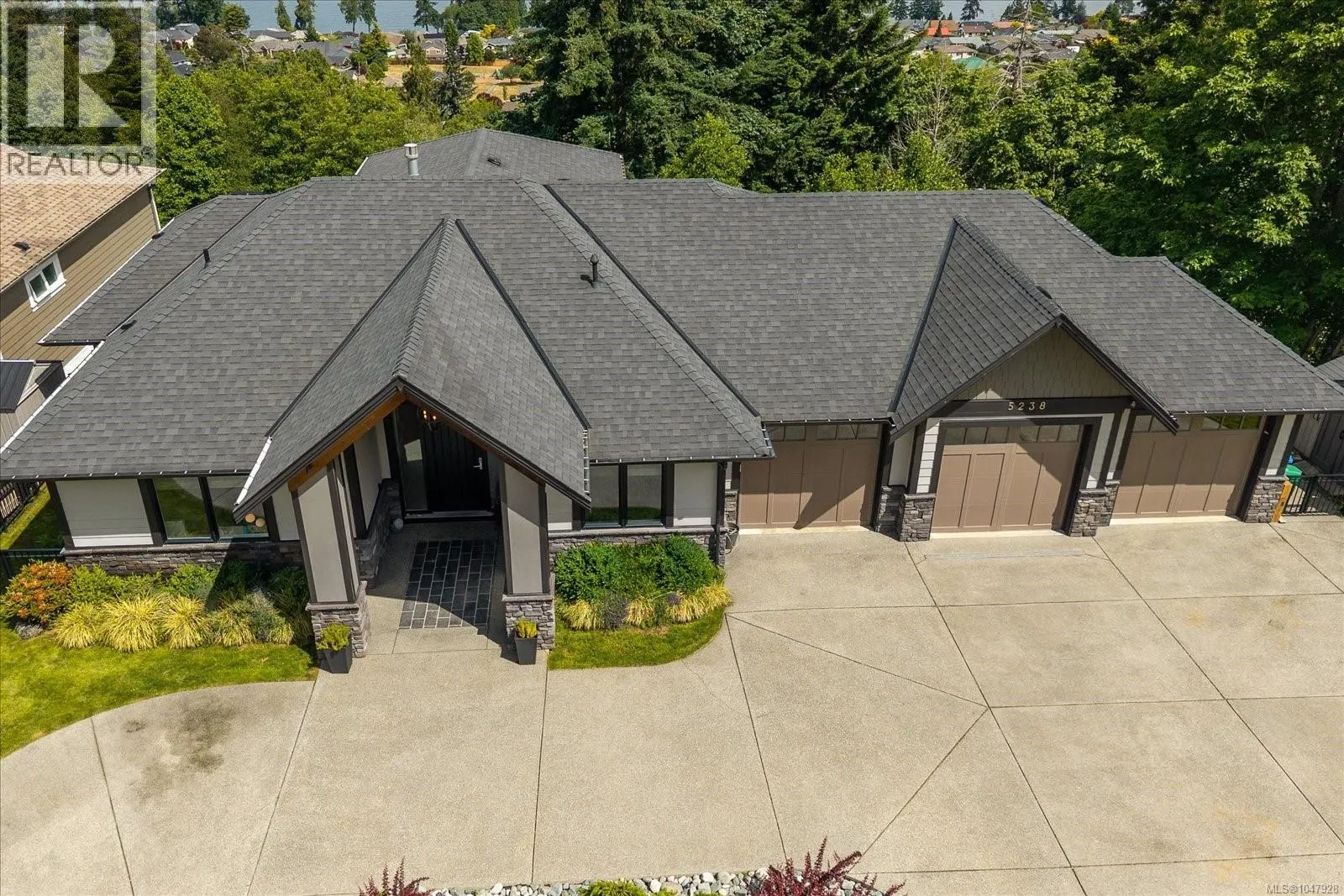 5238 Norton Rd
