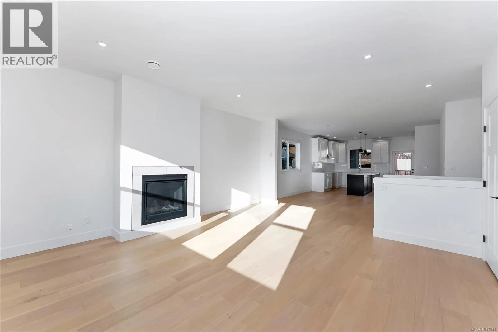 2023 Oakhill Pl