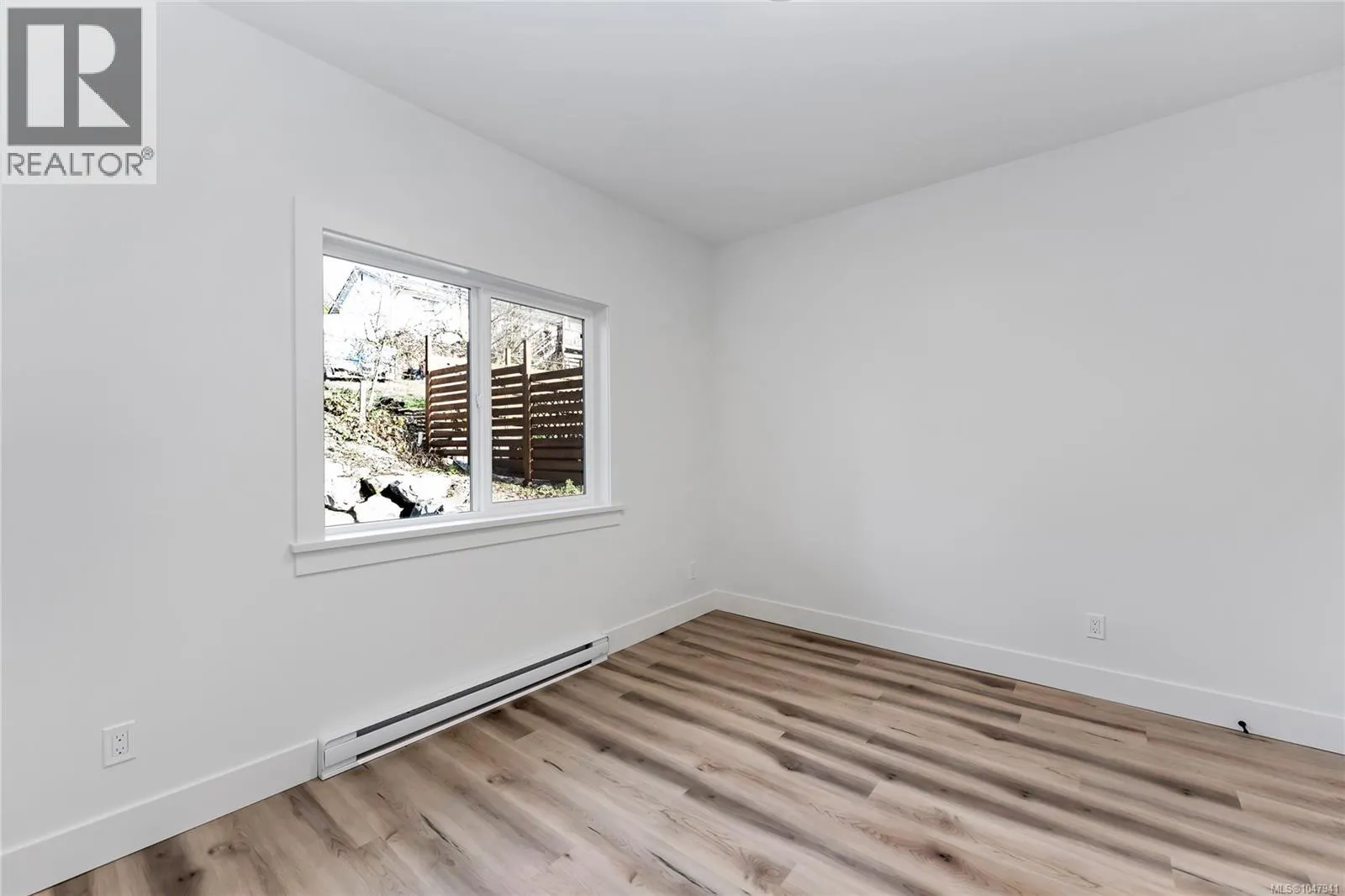 2023 Oakhill Pl