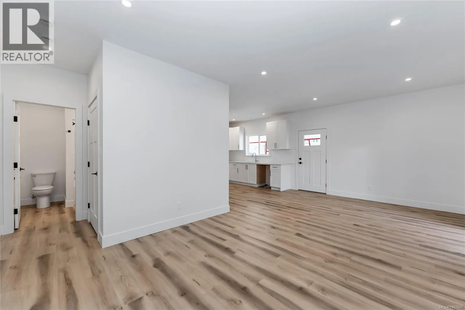 2023 Oakhill Pl