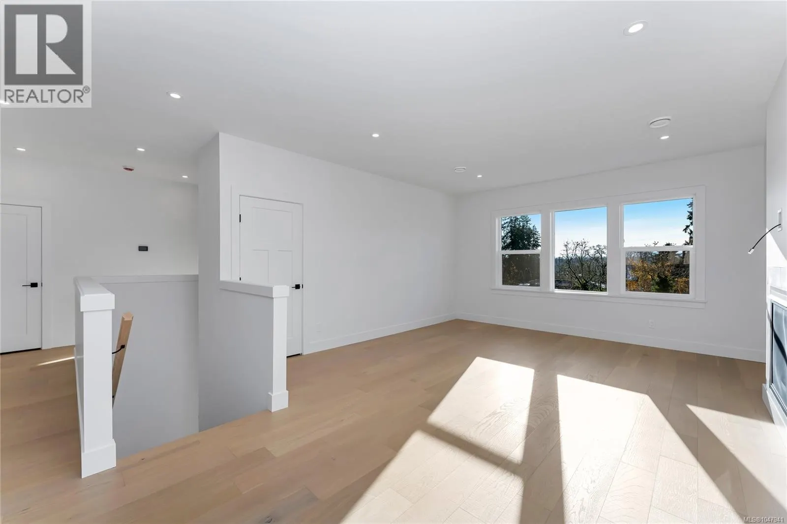 2023 Oakhill Pl