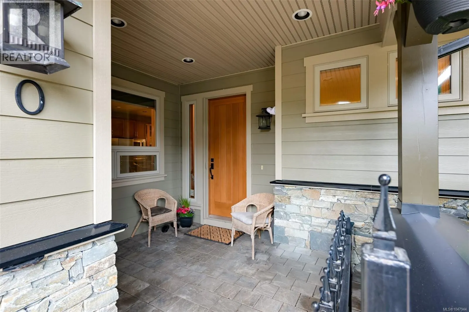 10 3650 Citadel Pl