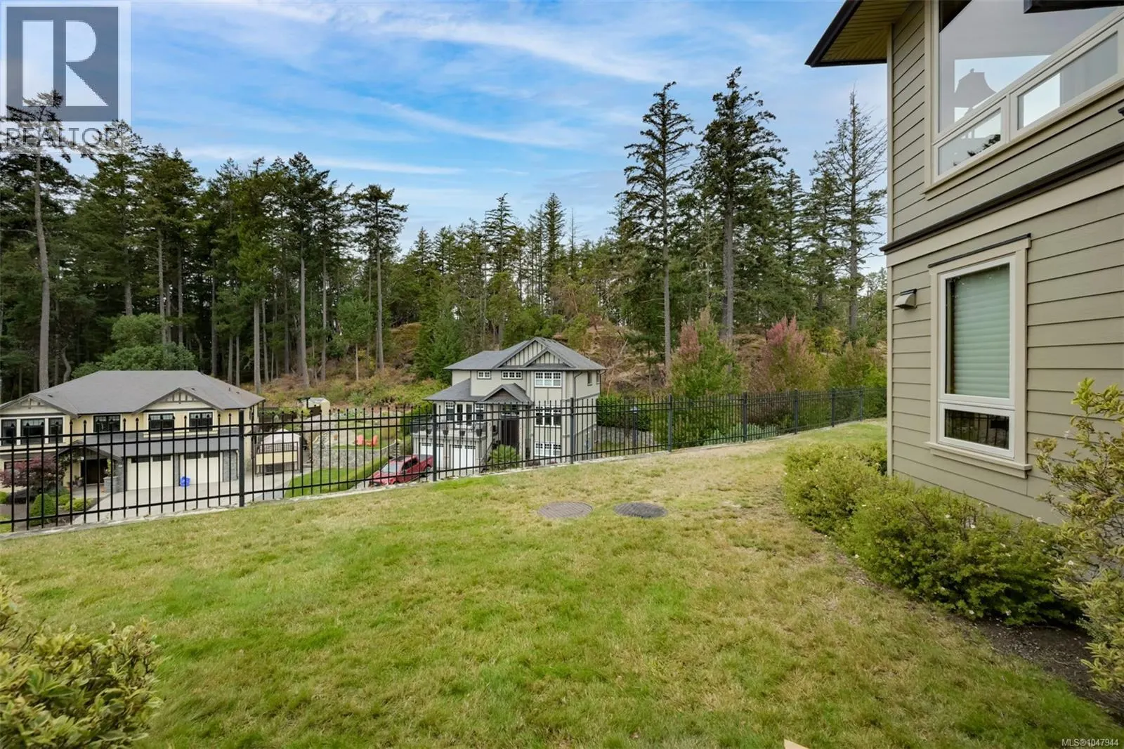 10 3650 Citadel Pl