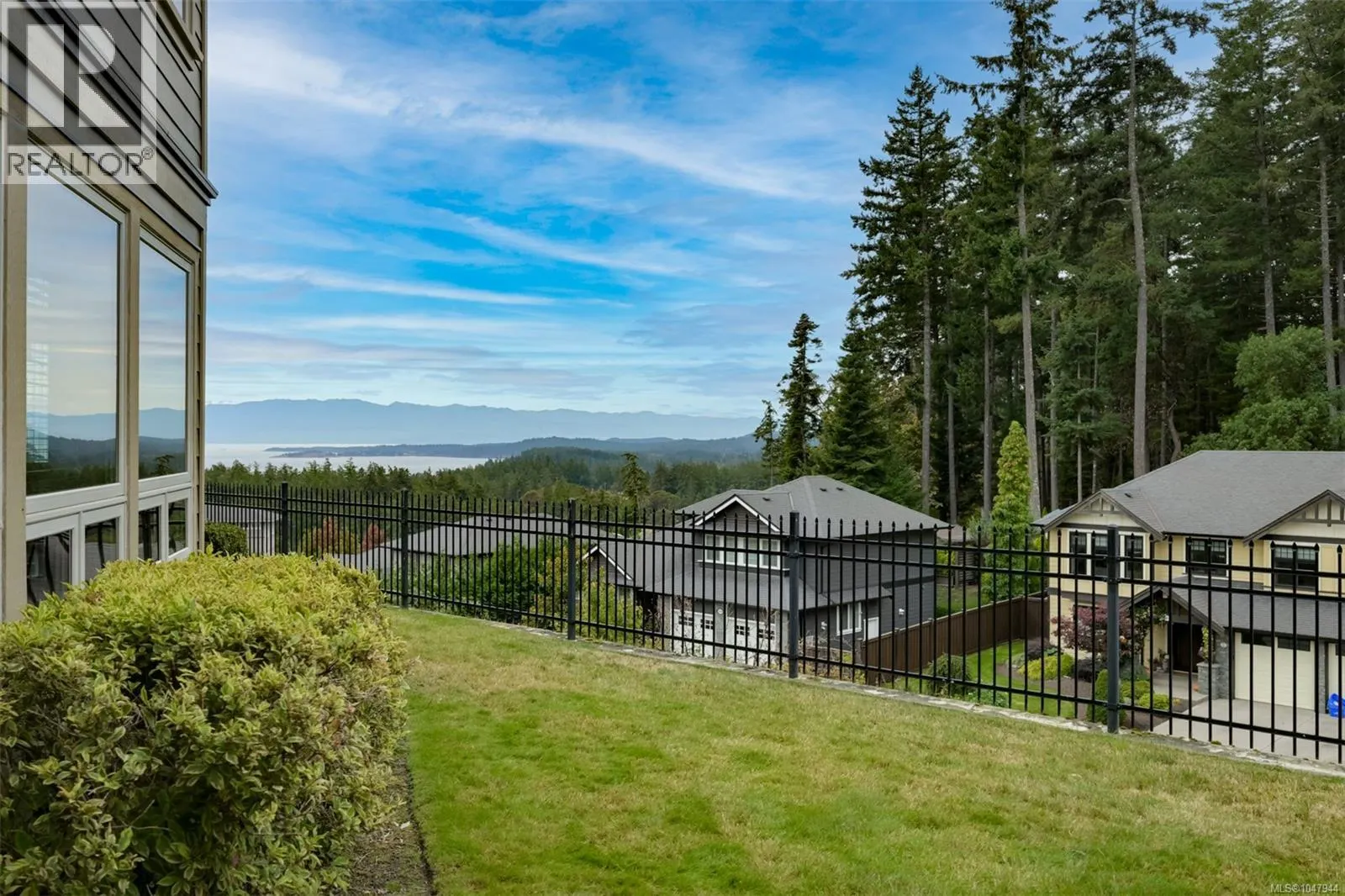 10 3650 Citadel Pl