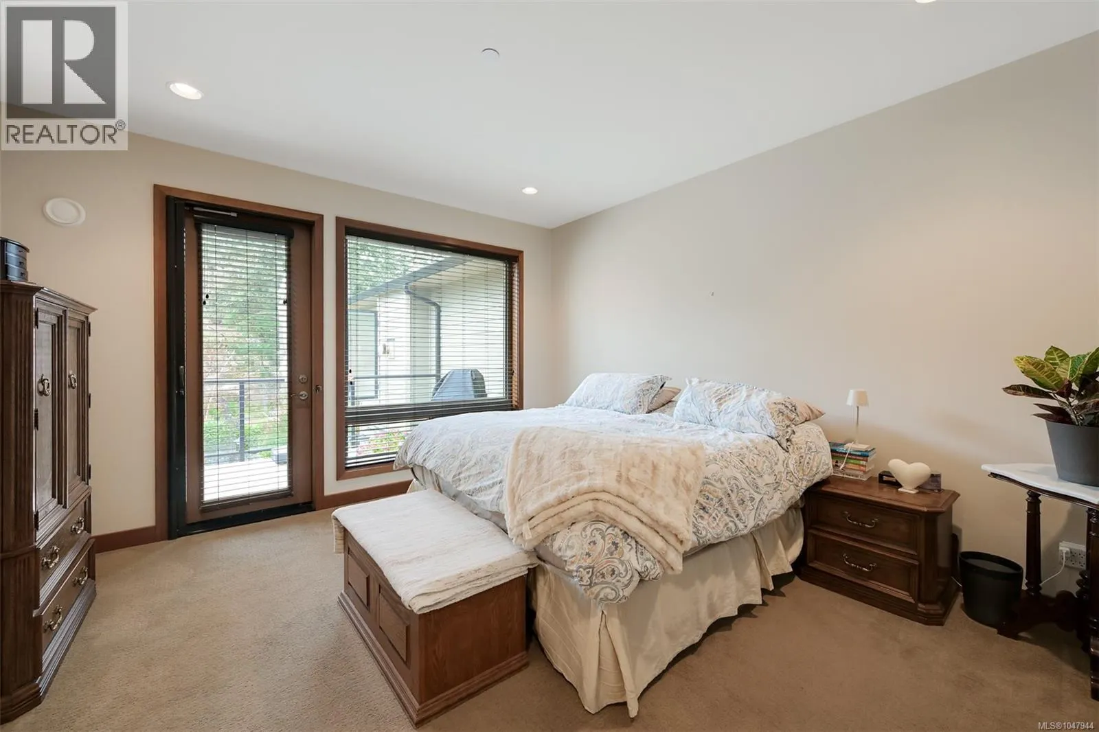 10 3650 Citadel Pl