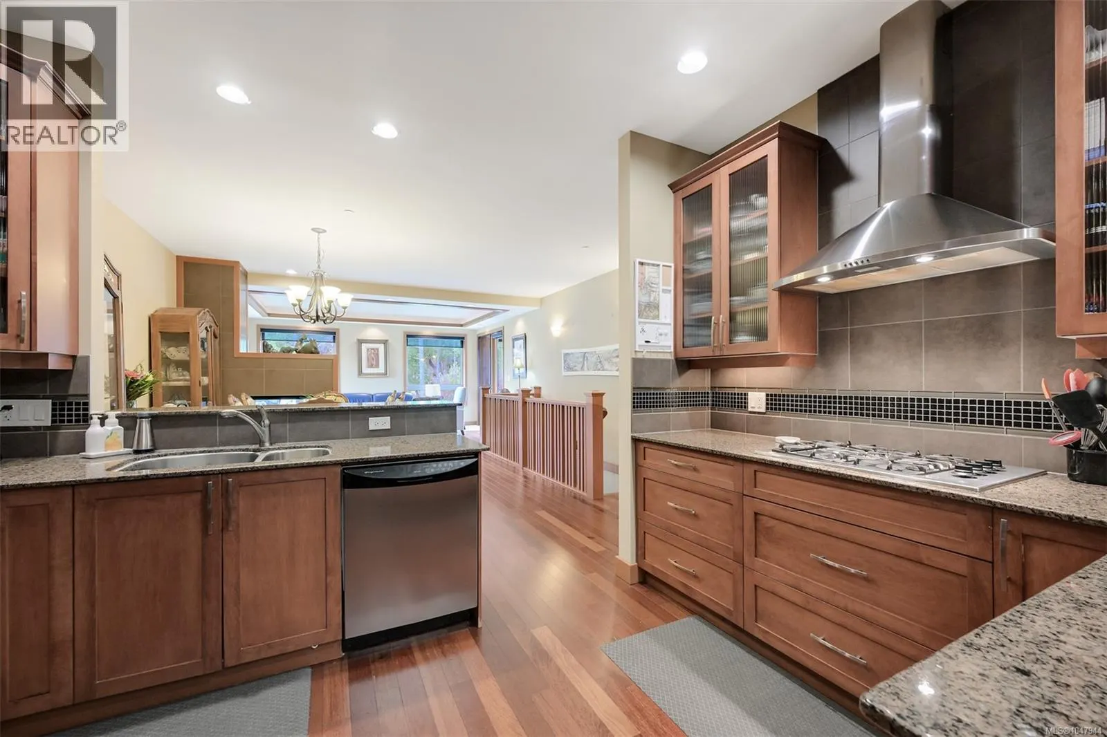 10 3650 Citadel Pl