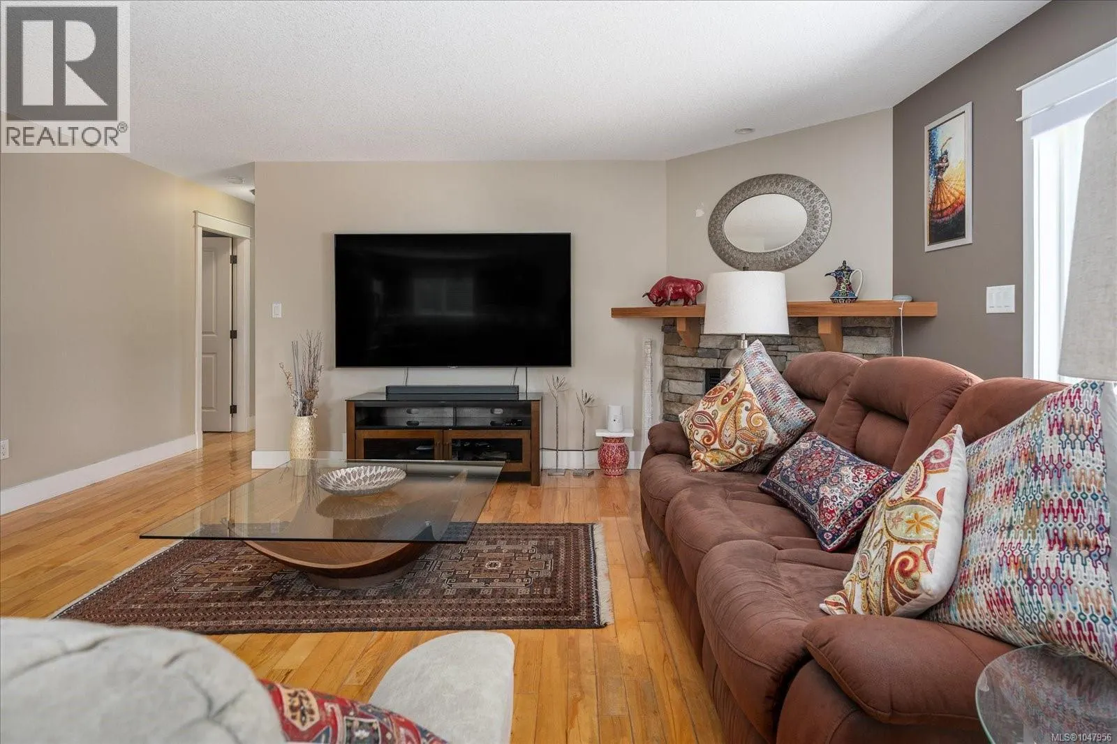 4734 Vista View Cres