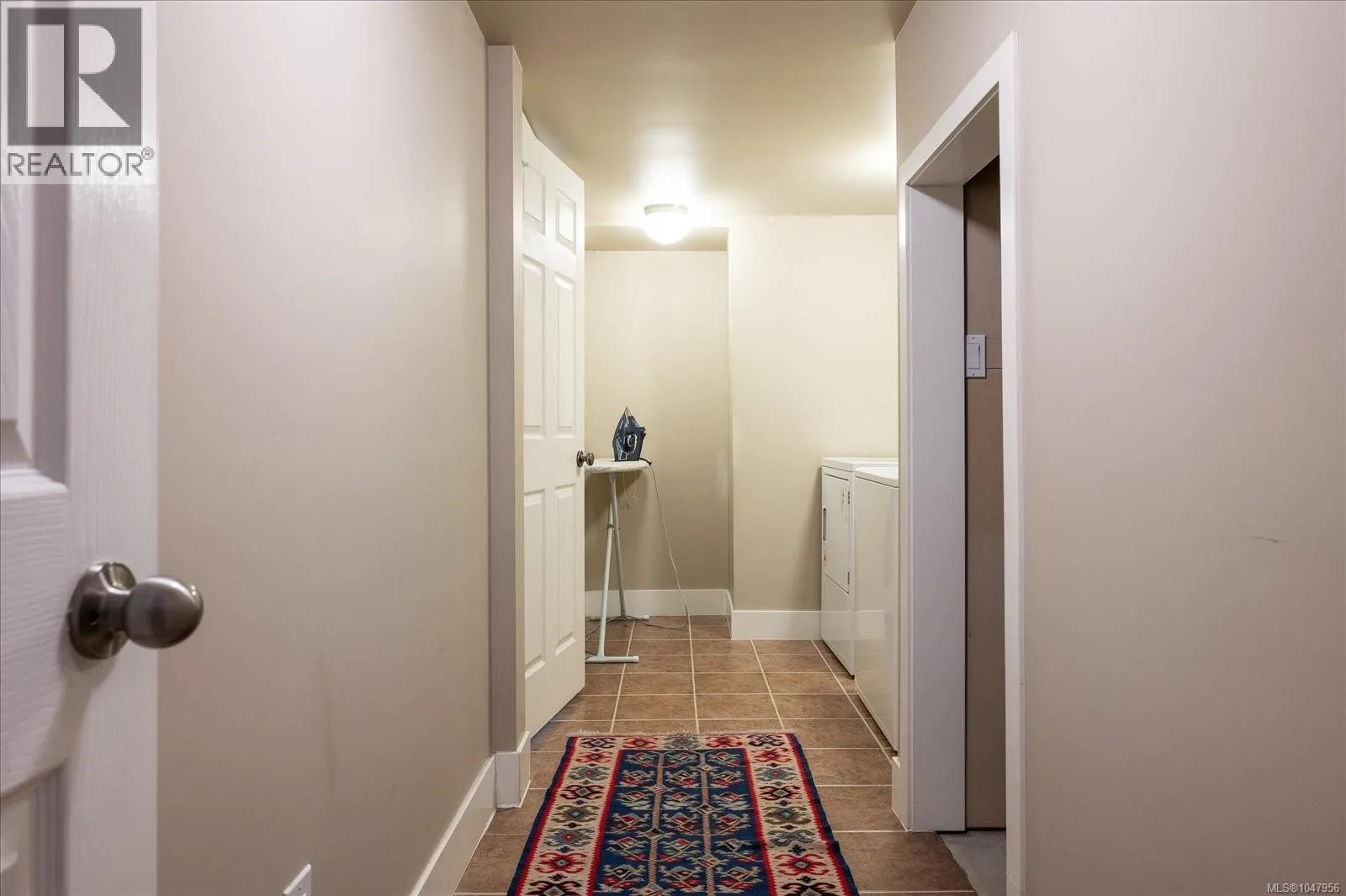 4734 Vista View Cres