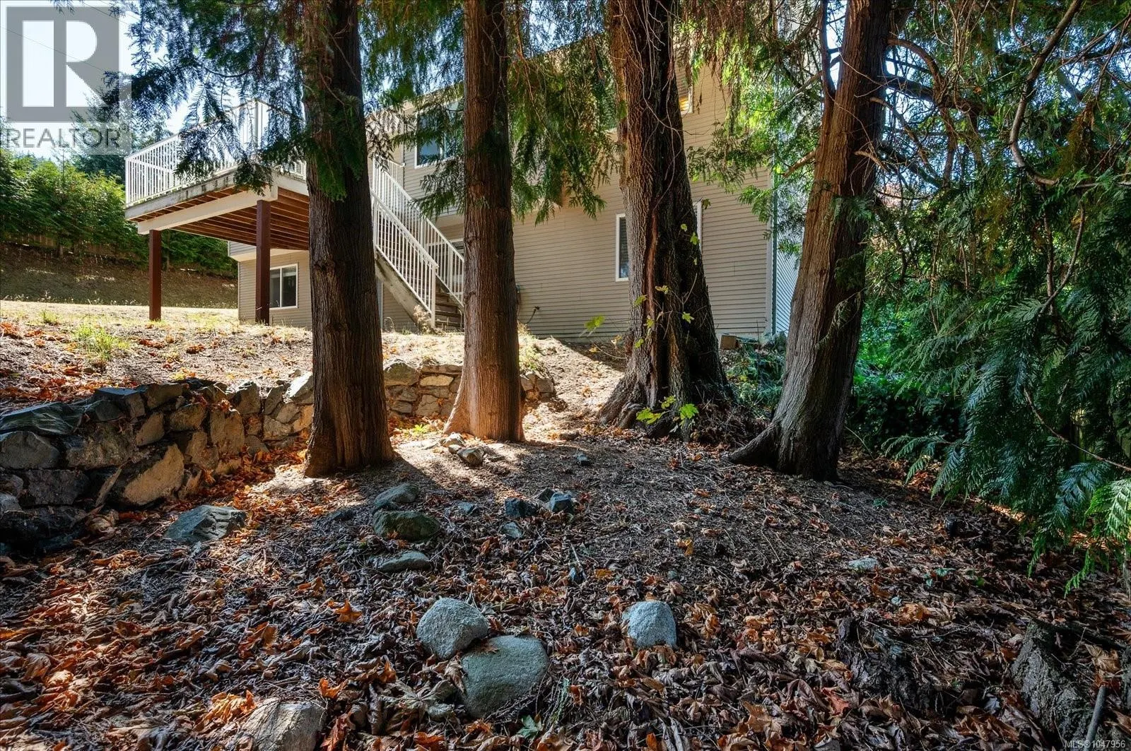 4734 Vista View Cres