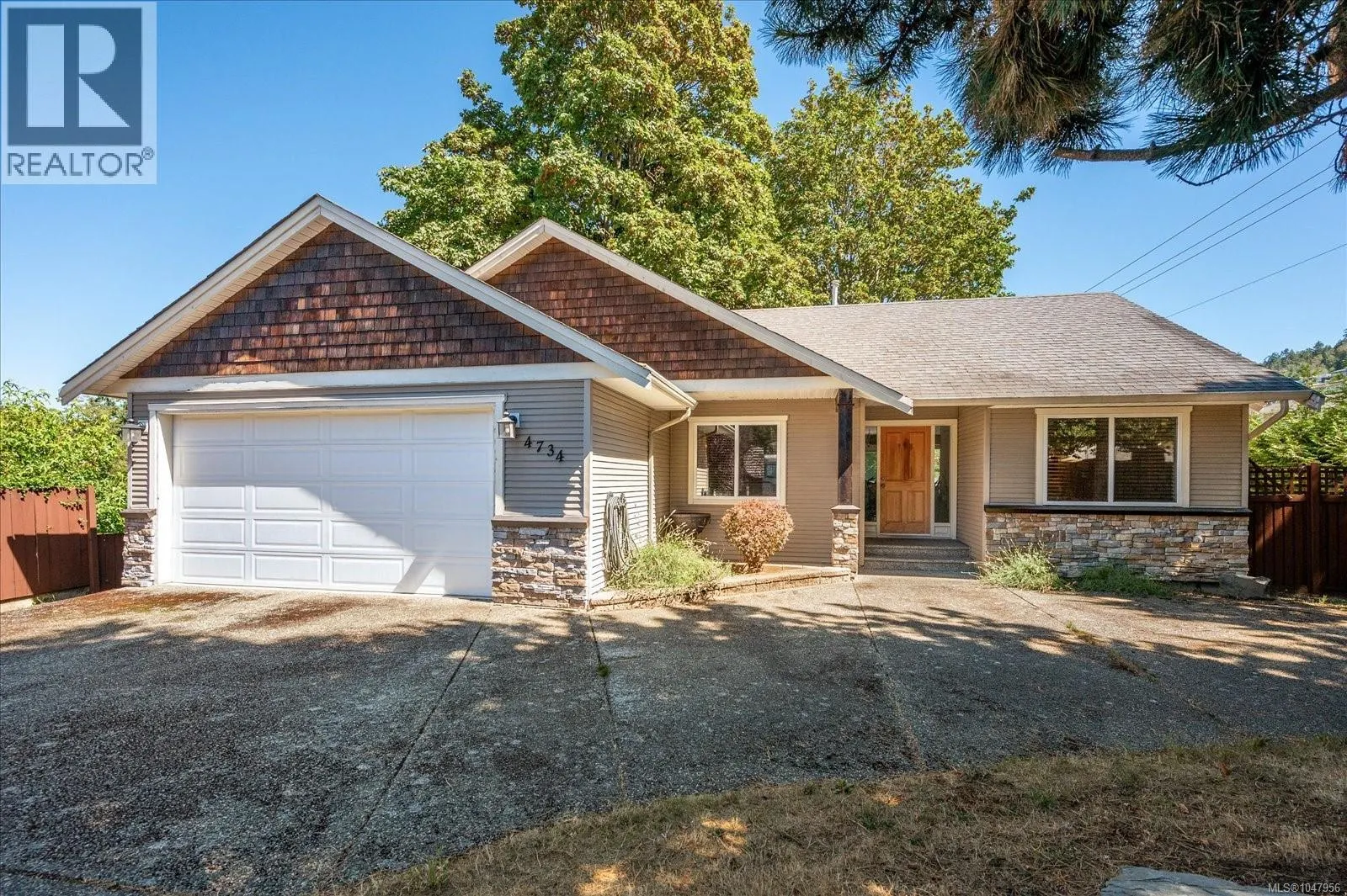 4734 Vista View Cres