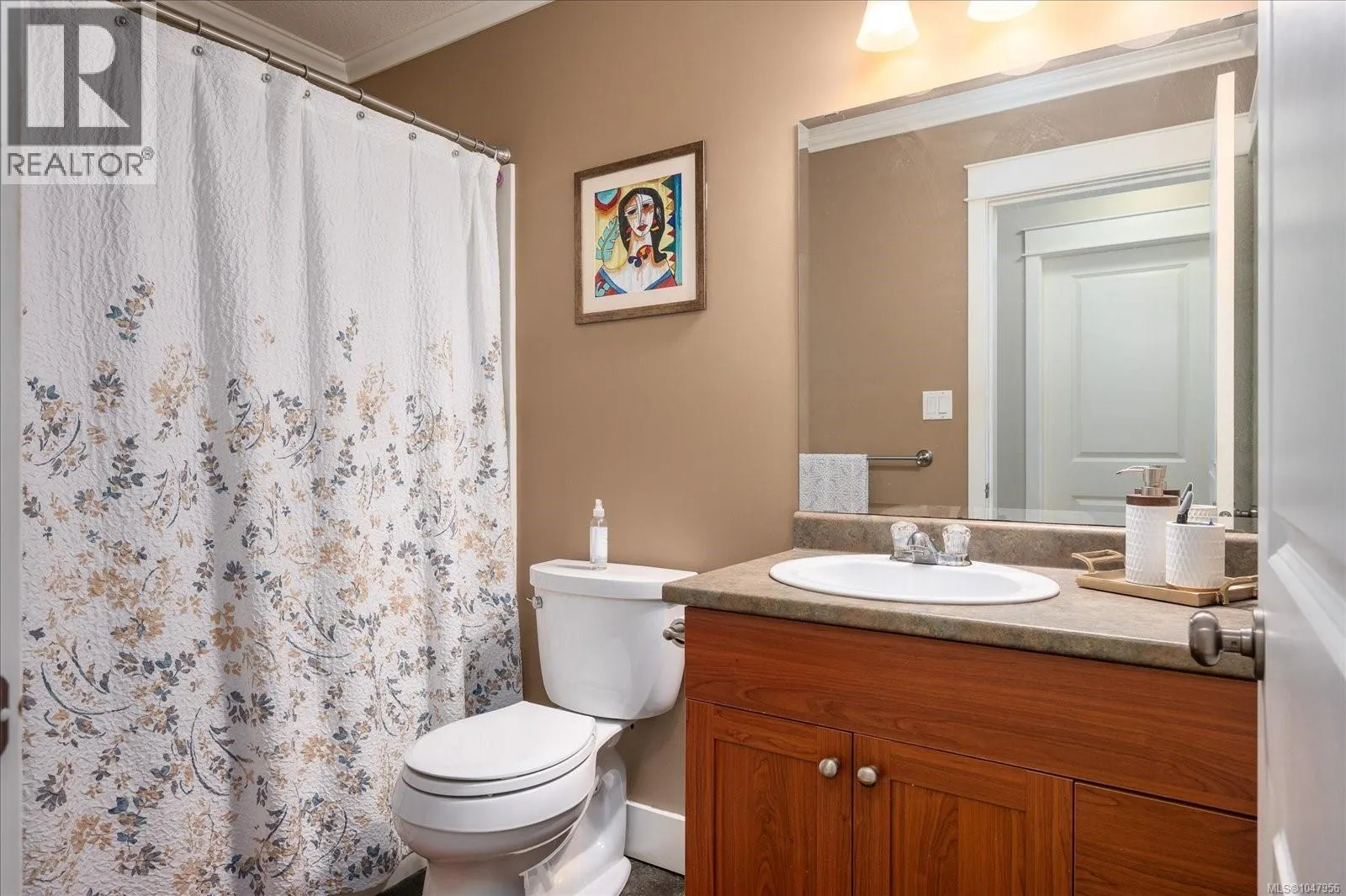 4734 Vista View Cres