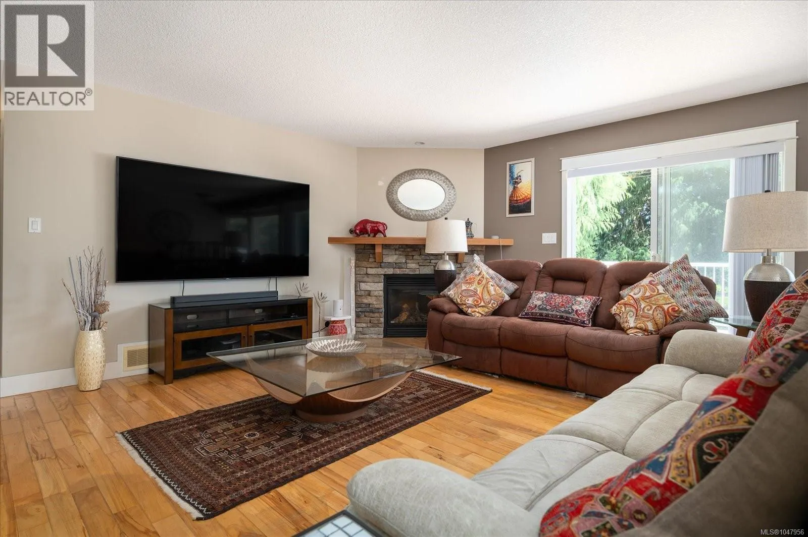 4734 Vista View Cres