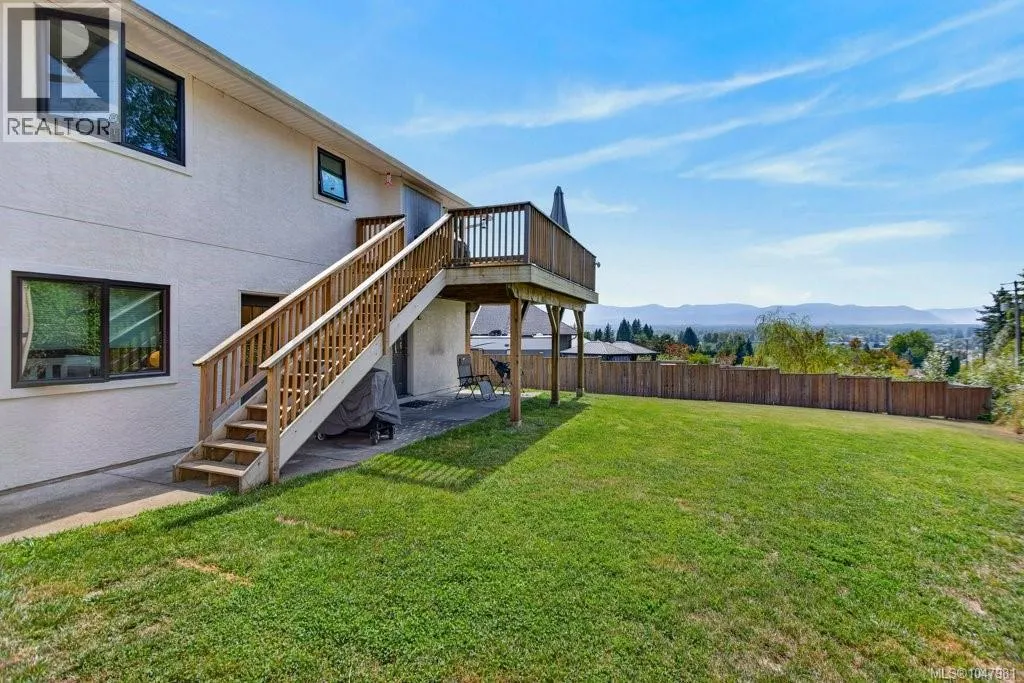 506 Hobson Pl