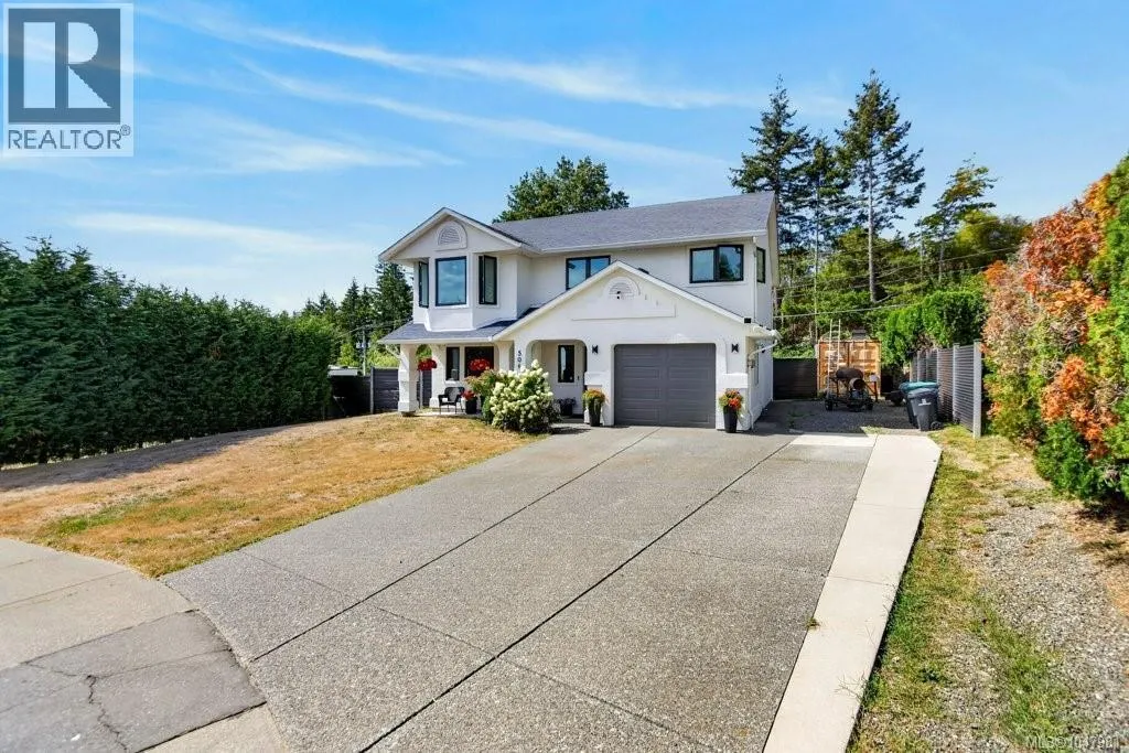 506 Hobson Pl