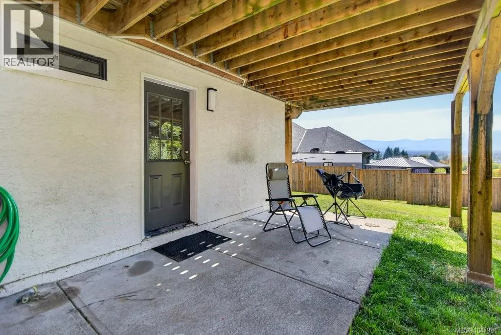 506 Hobson Pl