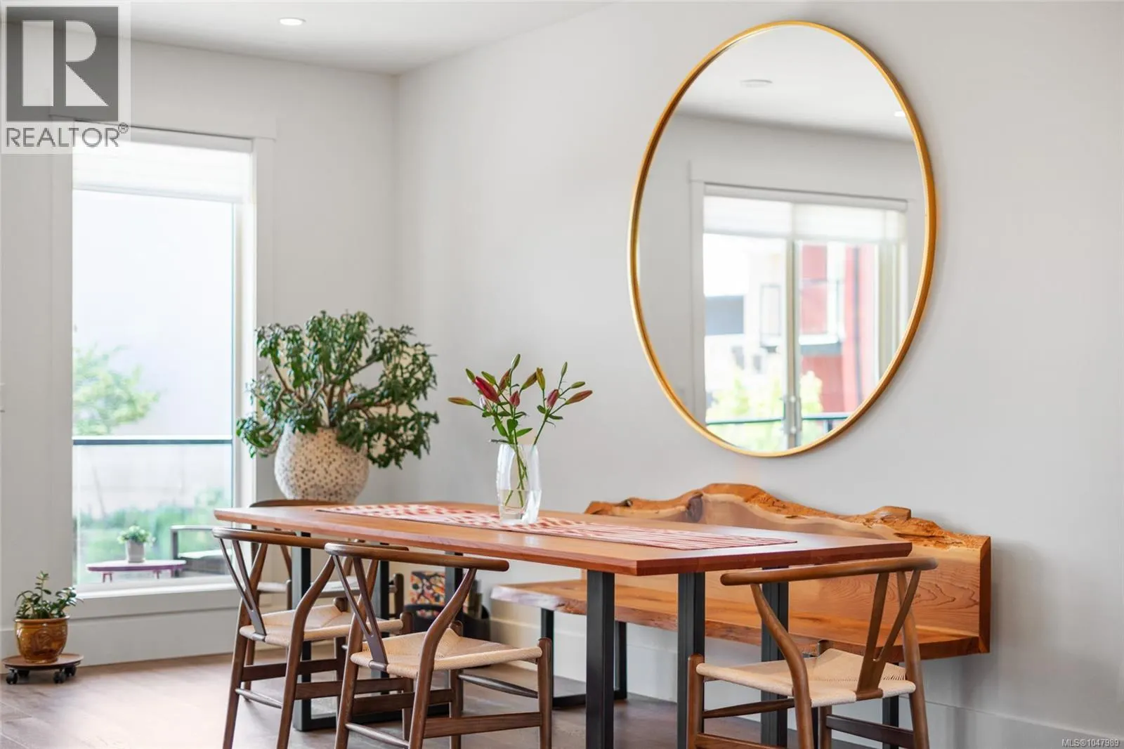 119 539 Delora Dr