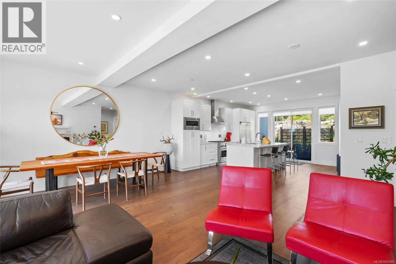 119 539 Delora Dr