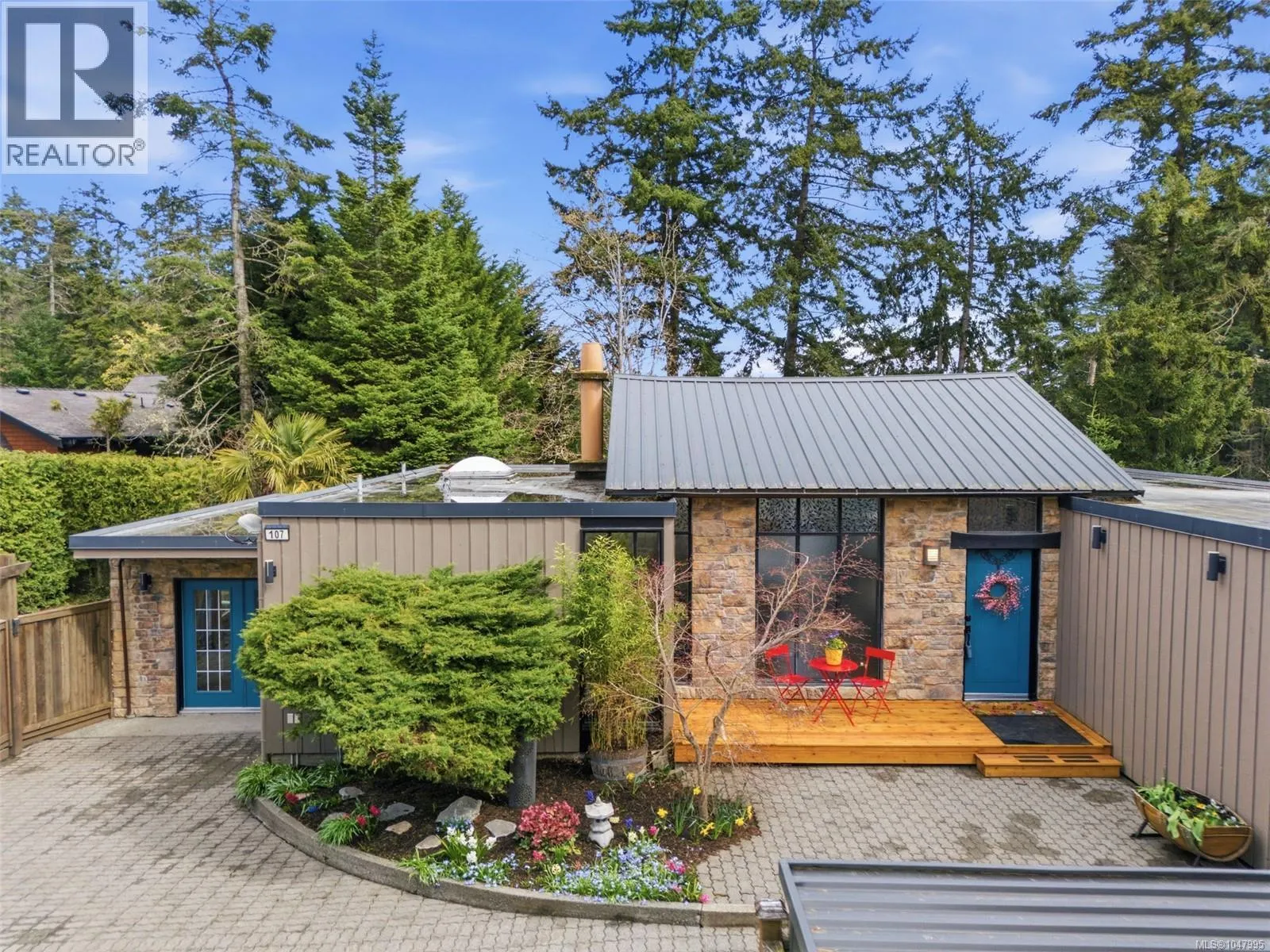 107 Parsons Rd