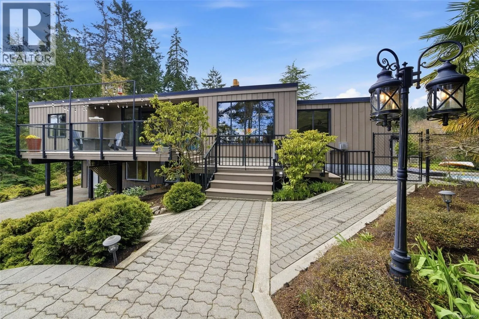107 Parsons Rd
