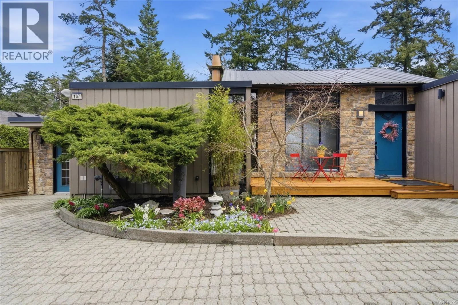 107 Parsons Rd